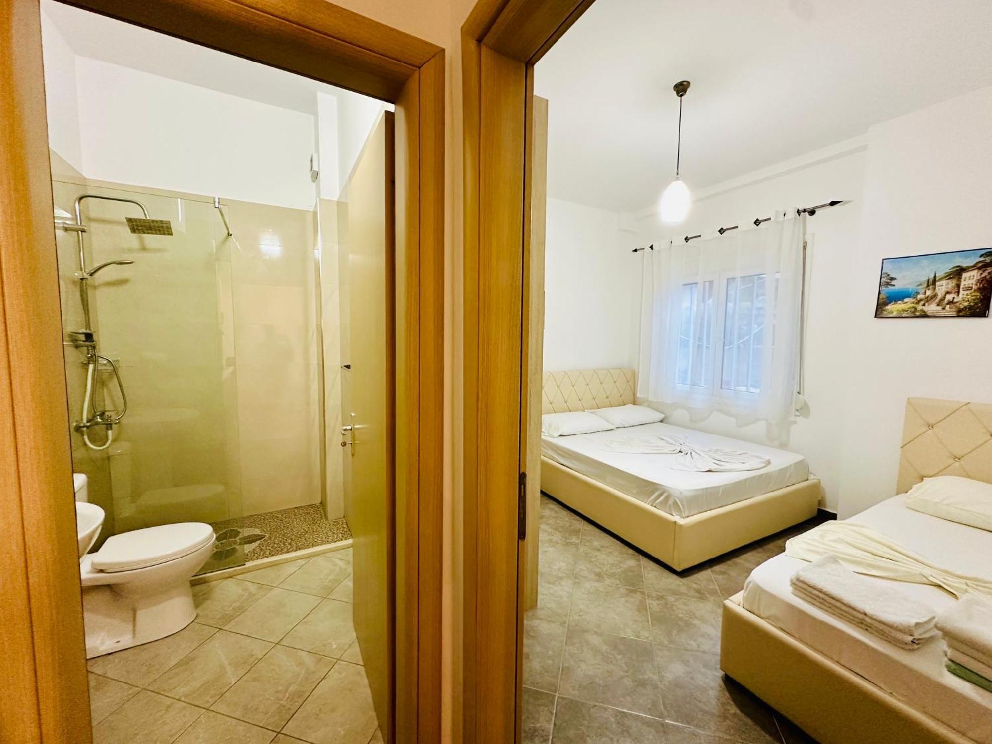 Jico Travel - Erjon Apartments Vlorë Habitación foto