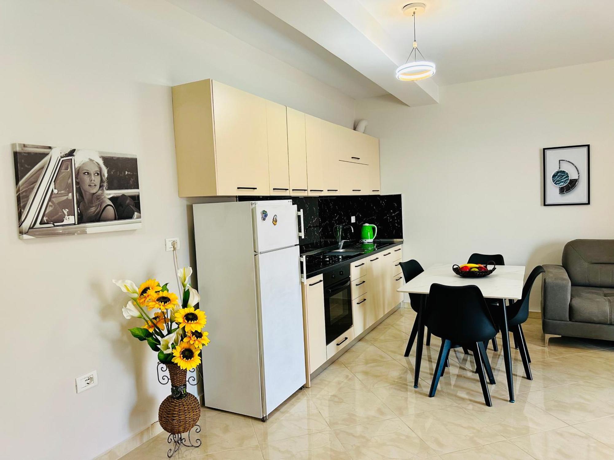 Jico Travel - Erjon Apartments Vlorë Exterior foto